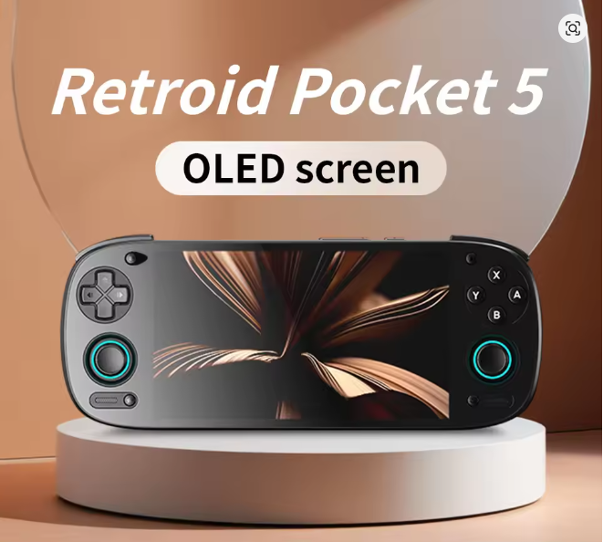 Retroid Pocket 5 mid-range handheld device